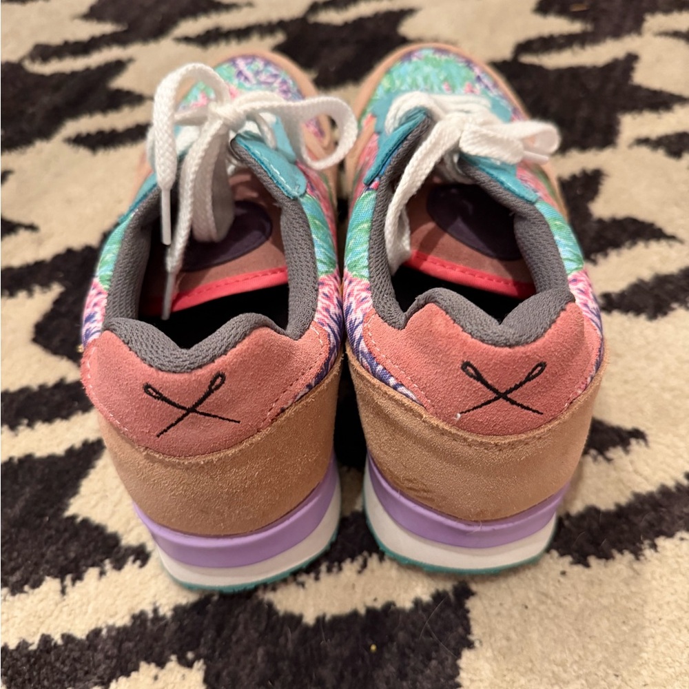 Inkkas Women's Sneakers - Picture 5 of 5